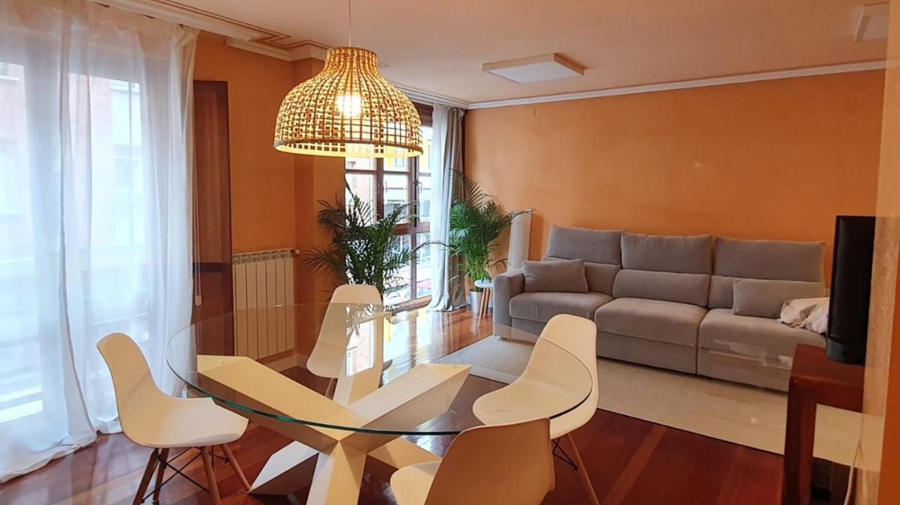 Centrico Apto Cangas De Onis, Cerca Puente Romano Apartment ภายนอก รูปภาพ